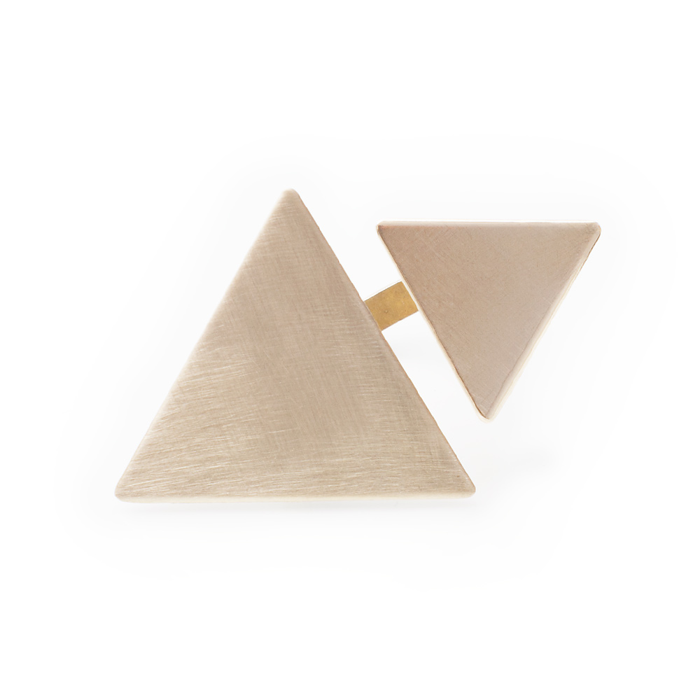 Double triangle ring ANGELART